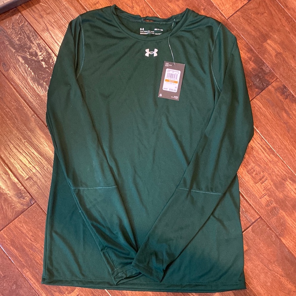 Under Armour Women’s Locker Long Sleeve Tee. NWT size Small